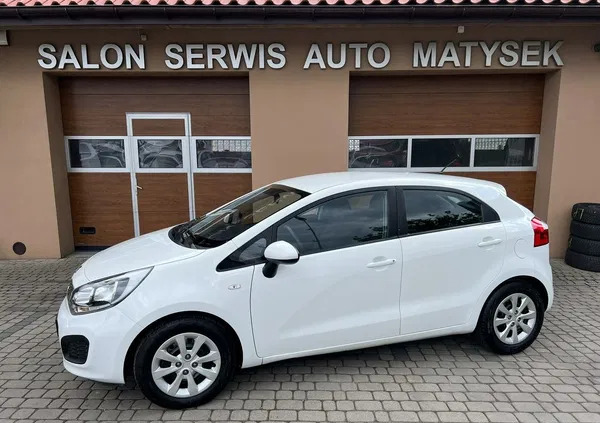 poddębice Kia Rio cena 27900 przebieg: 104000, rok produkcji 2012 z Poddębice